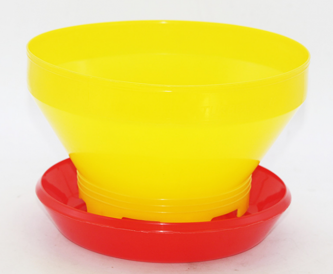 Λευκοί πότες και τροφοδότες κοτόπουλου τροφοδοτών και ποτών πουλερικών PP αυτόματοι 3